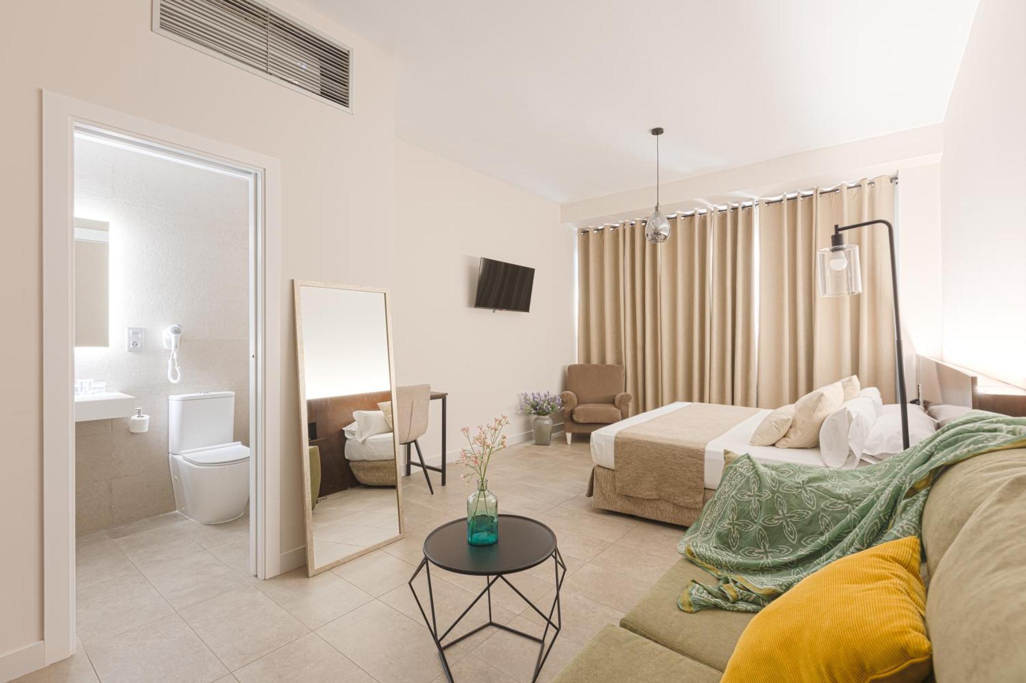 Hotel Aacr Monteolivos Seville